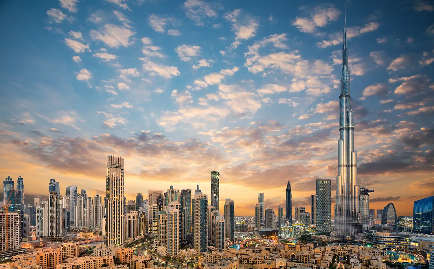 Panoramic view of downtown Dubai skyline